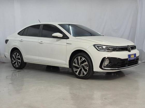 VOLKSWAGEN VIRTUS 1.0 200 TSI HIGHLINE AUTOMÁTICO